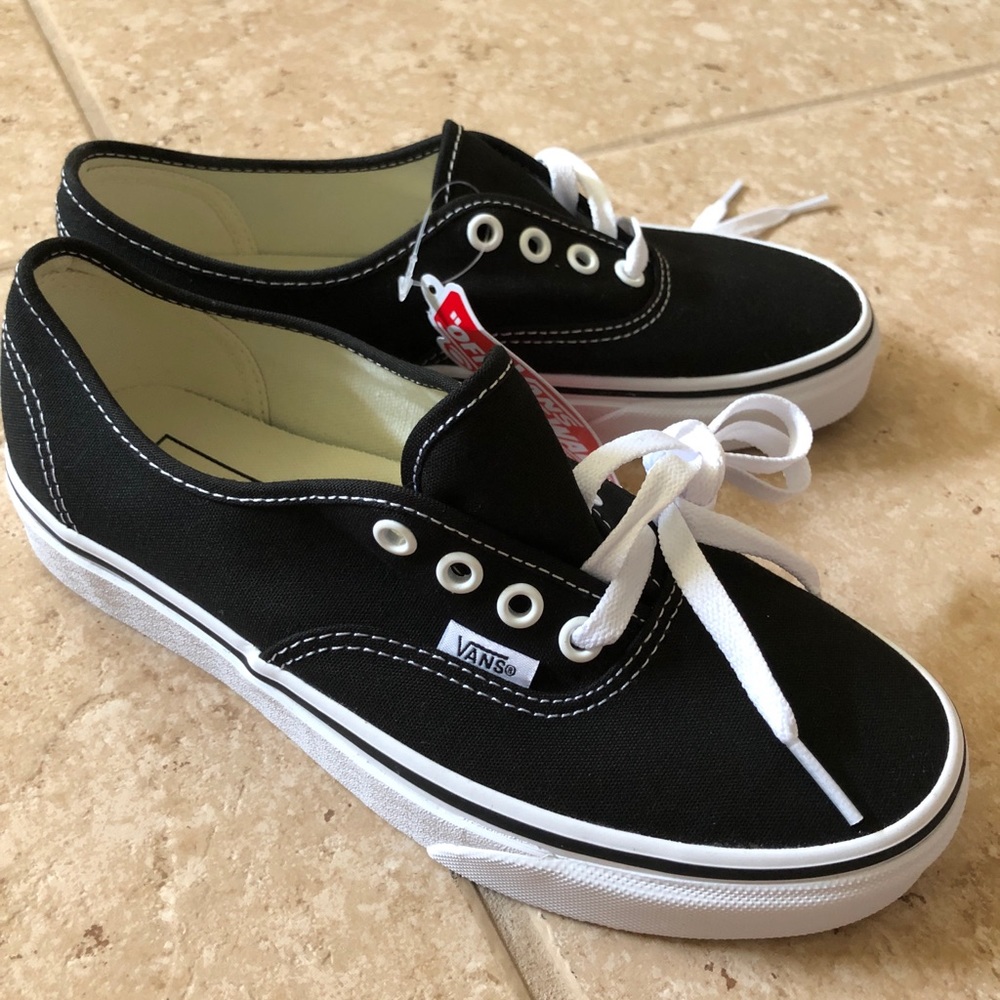 Womens Vans Authentic (black)